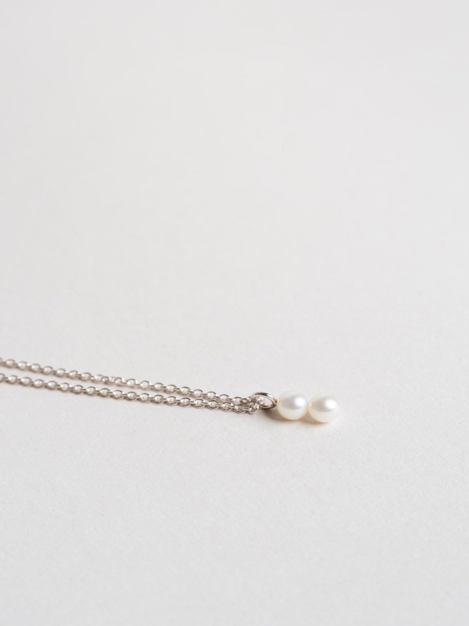 Double pearl necklace