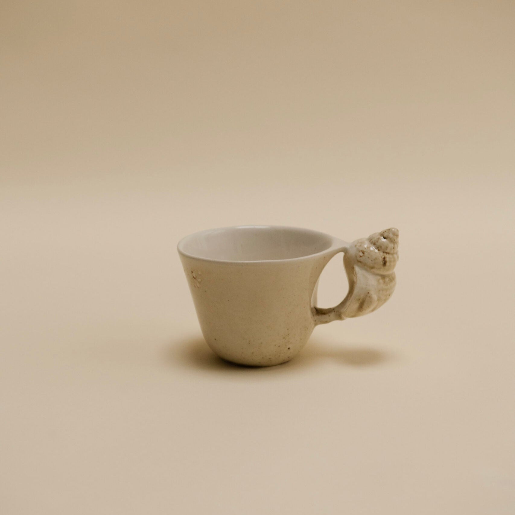 Shell cup