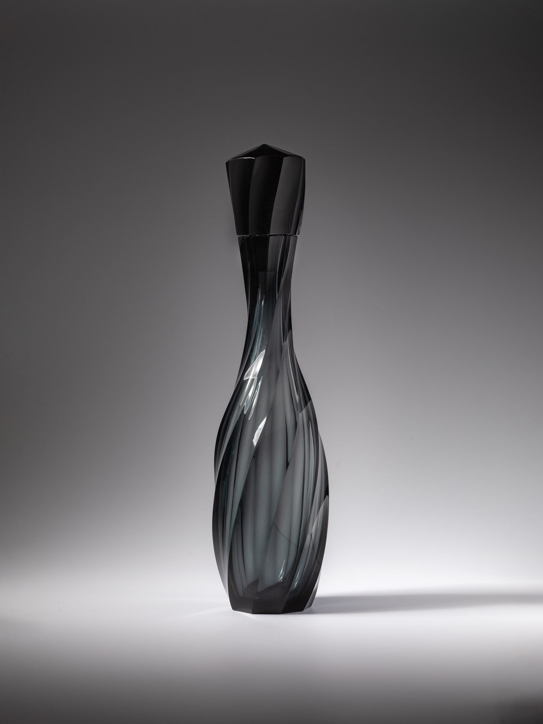 Tornado carafe