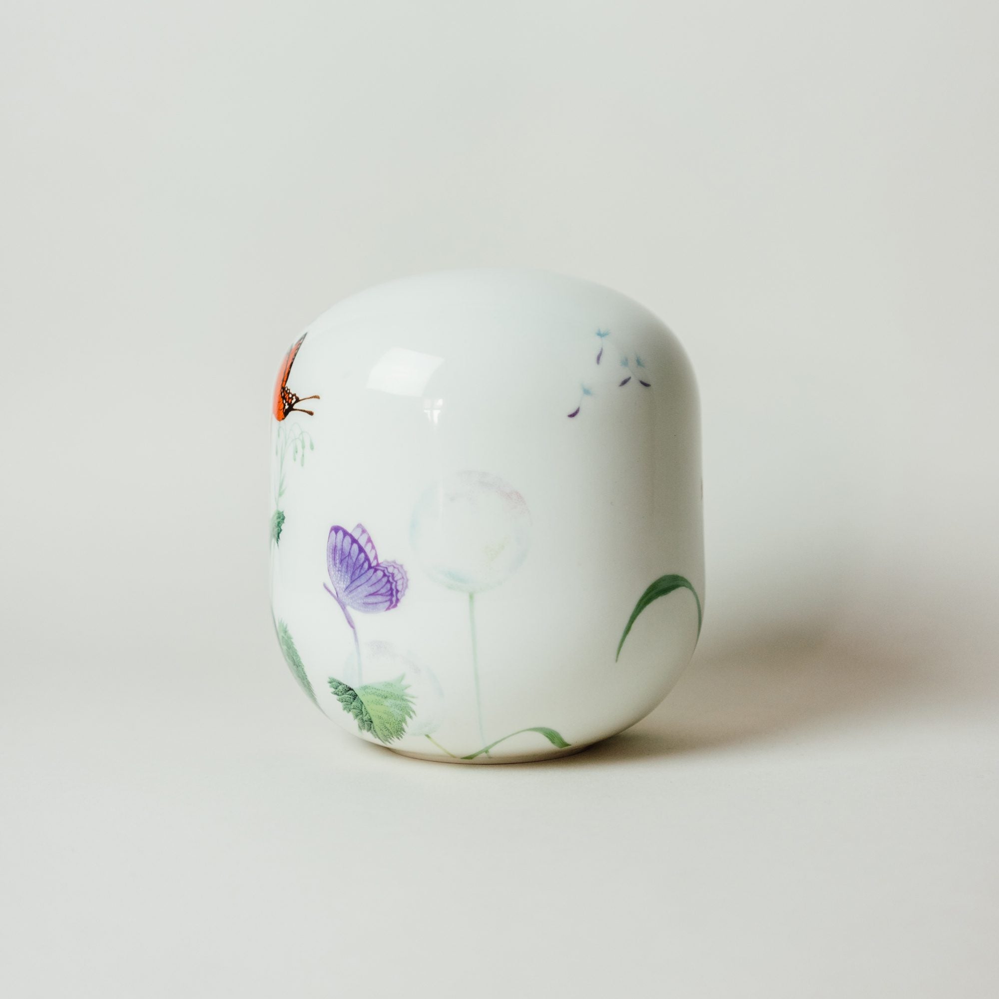 Field flowers vase