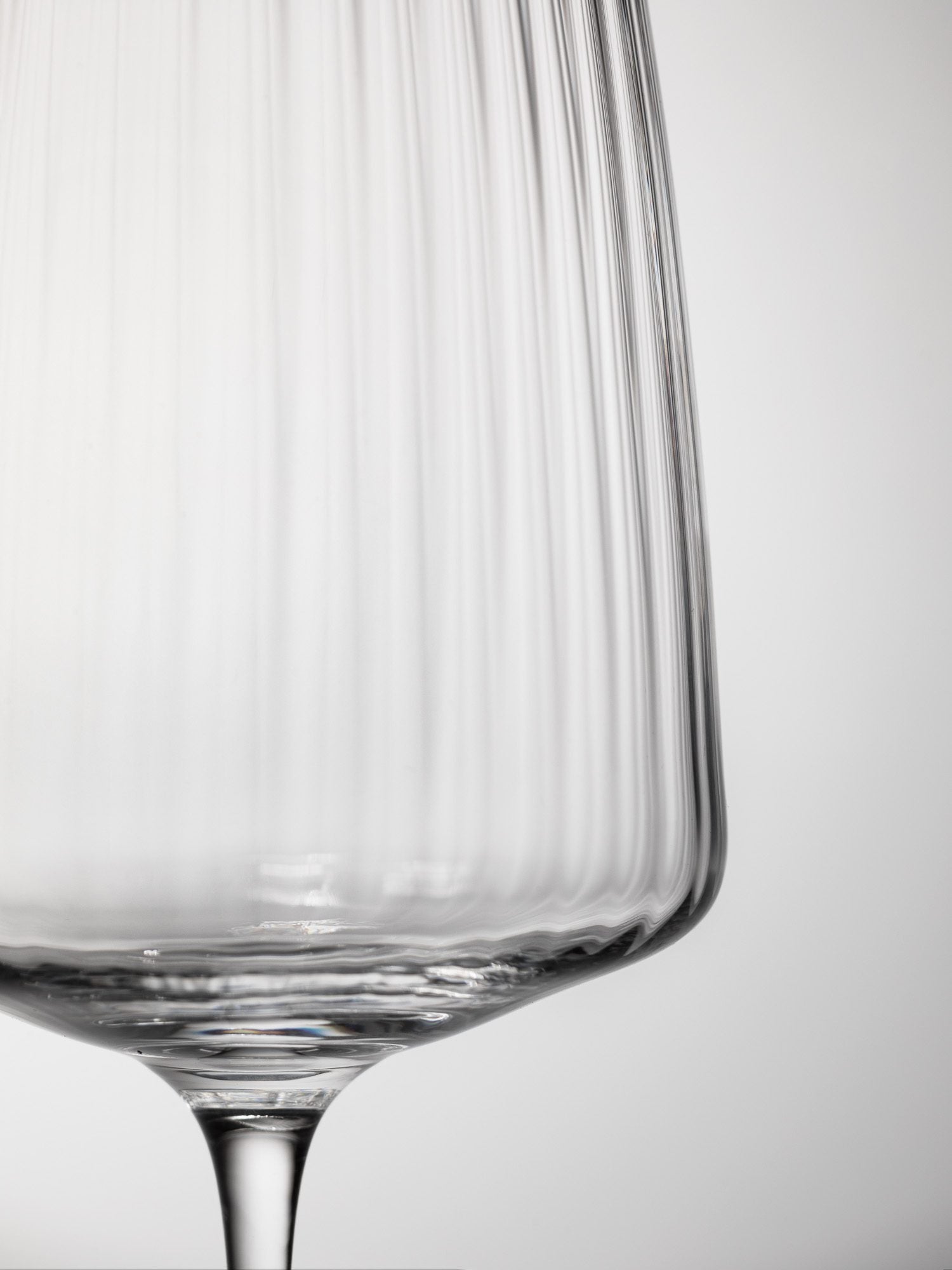 Dolce Vita white wine glasses