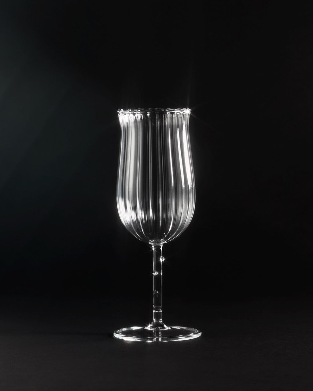 Tulip wine glasses (set 4 pcs)