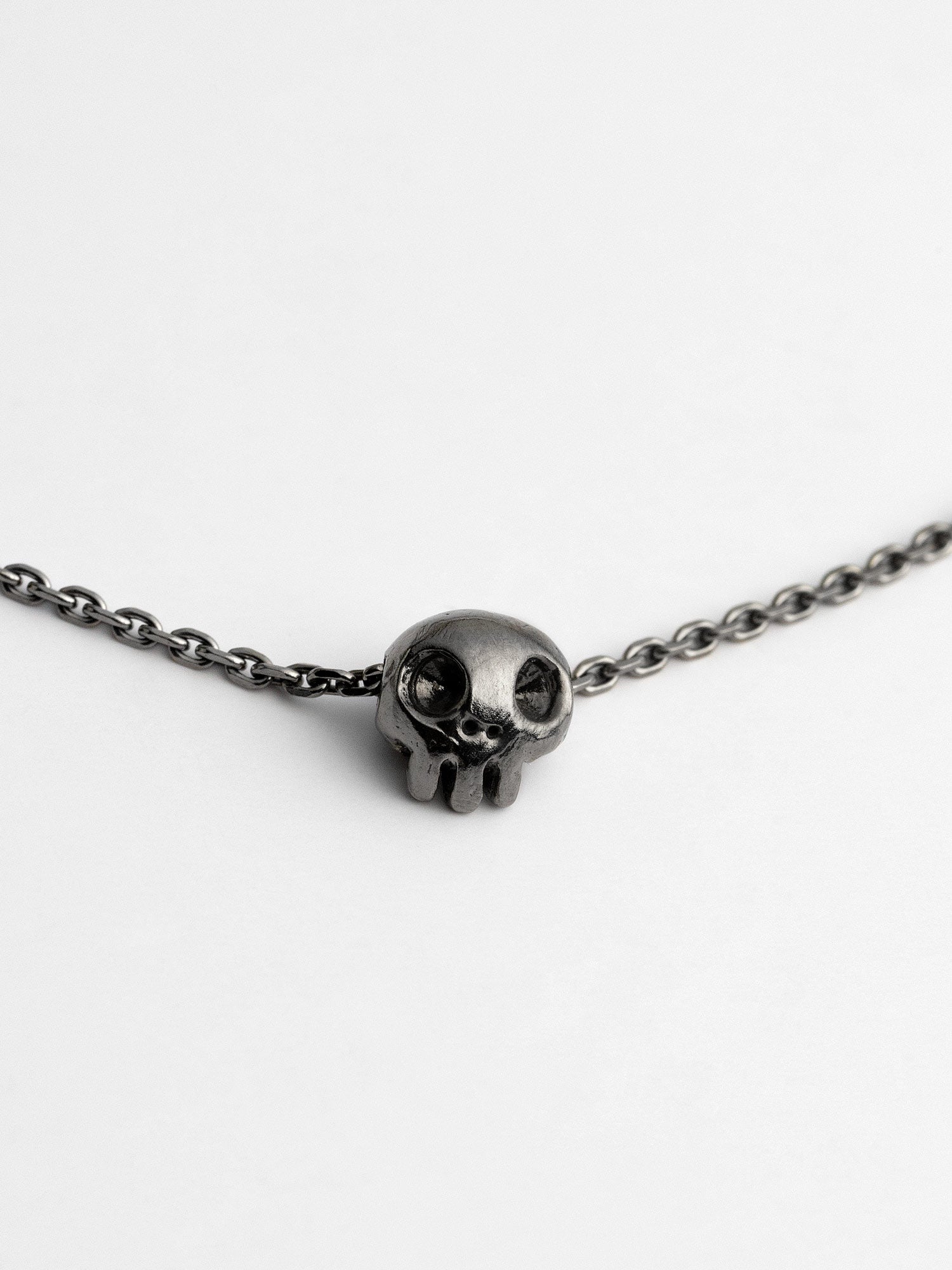 Skull necklace