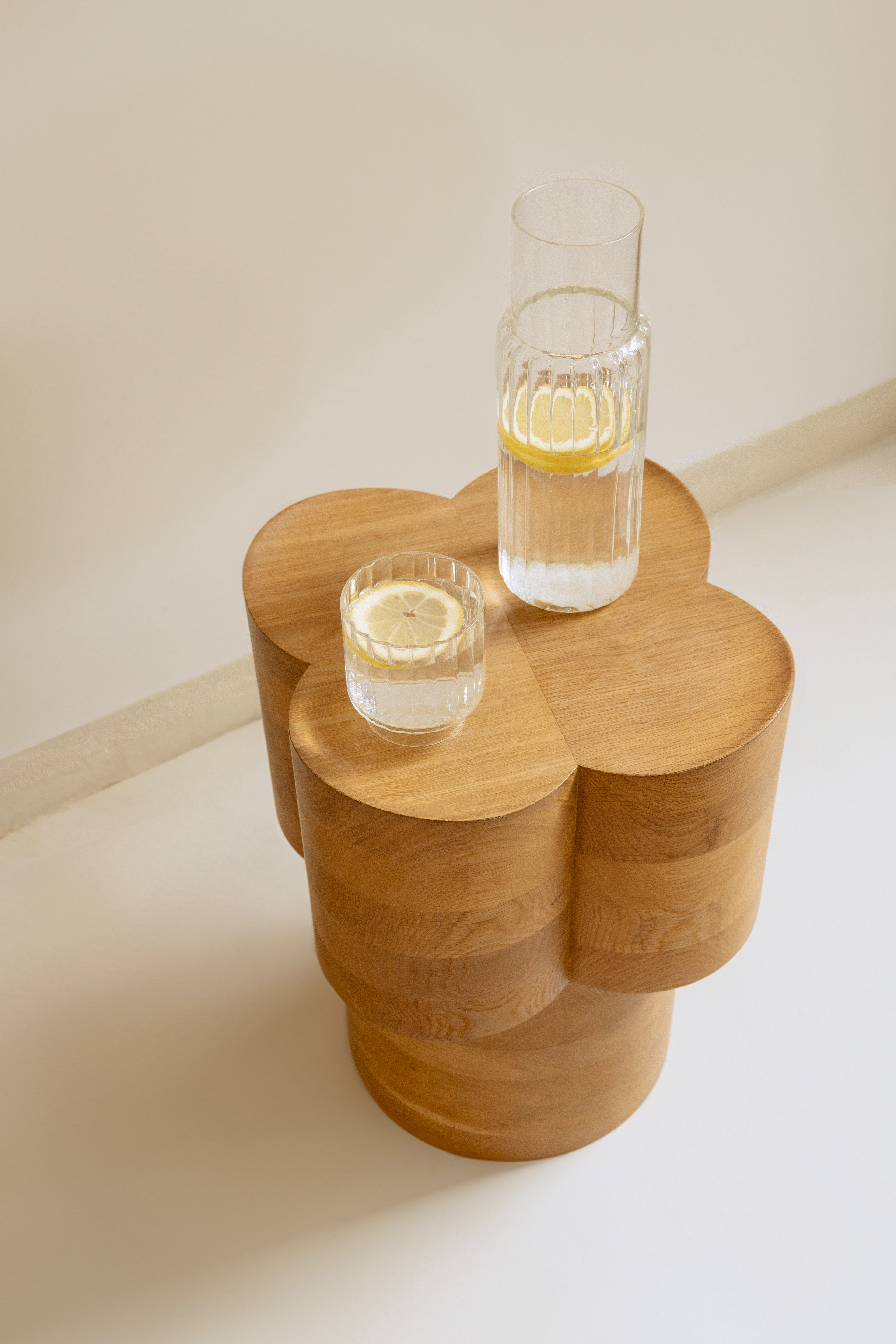 PILLAR — carafe set