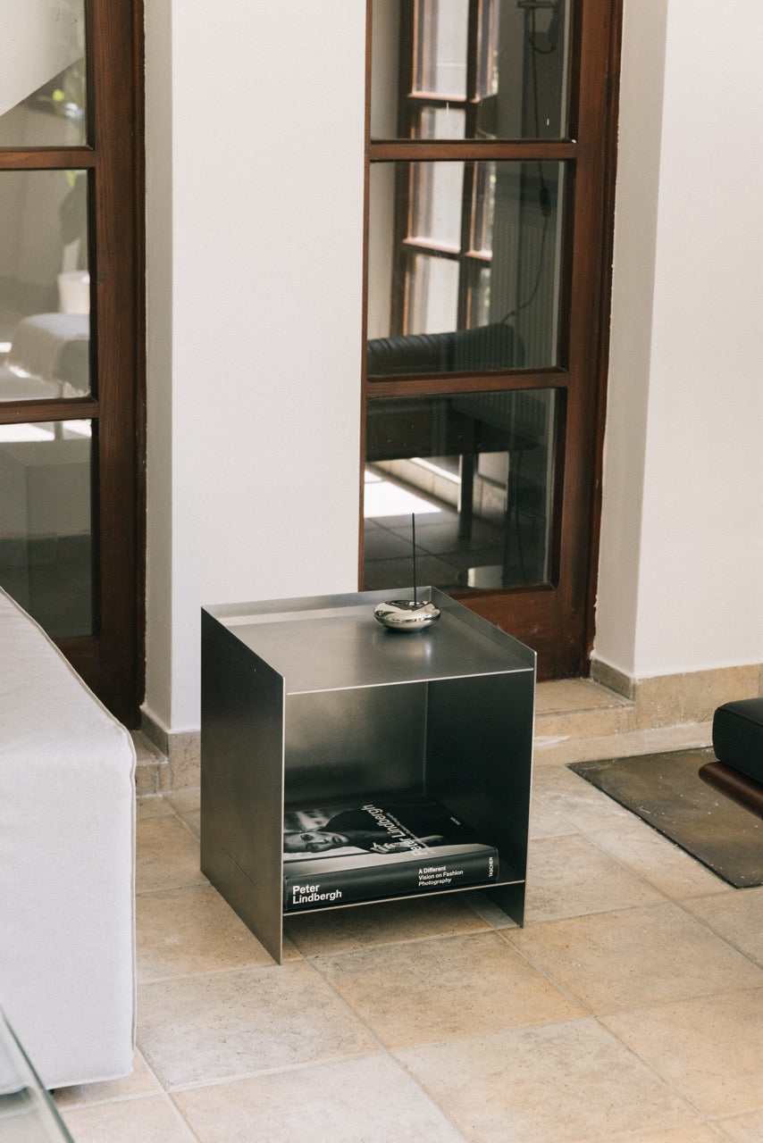 Cabinet X1